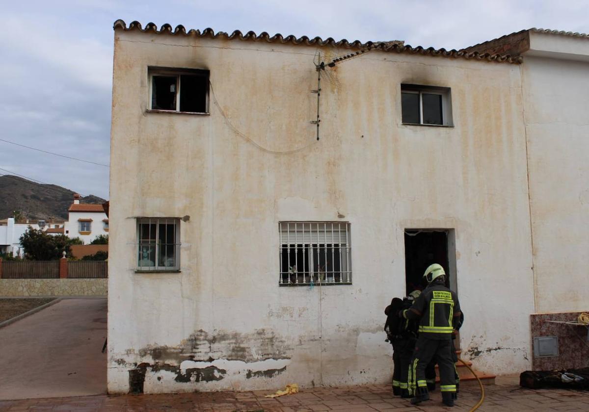 Dos Mujeres Hospitalizadas Por Un Incendio En Una Casa En Alhaur N De